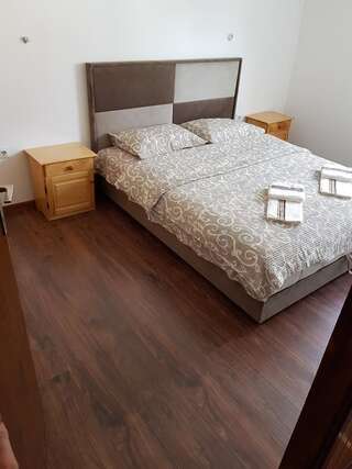 Гостевой дом Apartment D&J Жабляк Двухместный номер с 1 кроватью или 2 отдельными кроватями и ванной комнатой-3